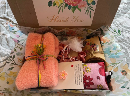 Large floral letterbox birthday hamper